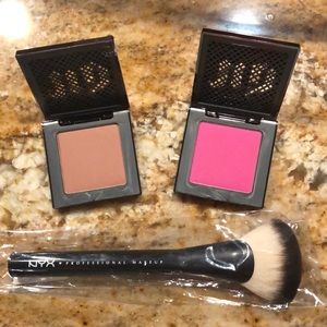 Urban Decay blush duo plus brush